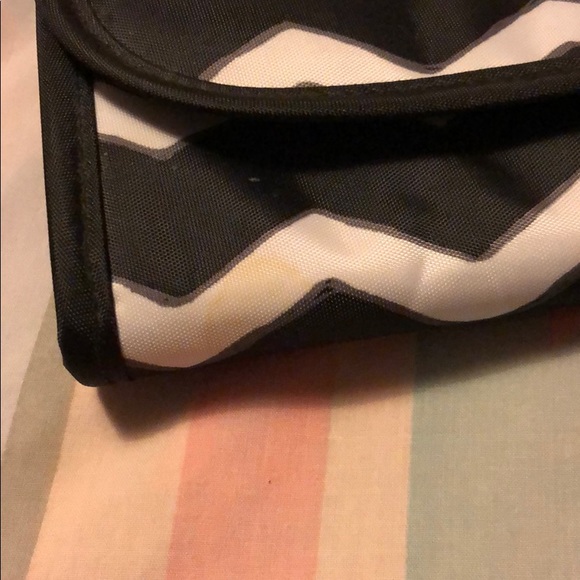 Thirty One Hot Tool Bag - Picture 7 of 8